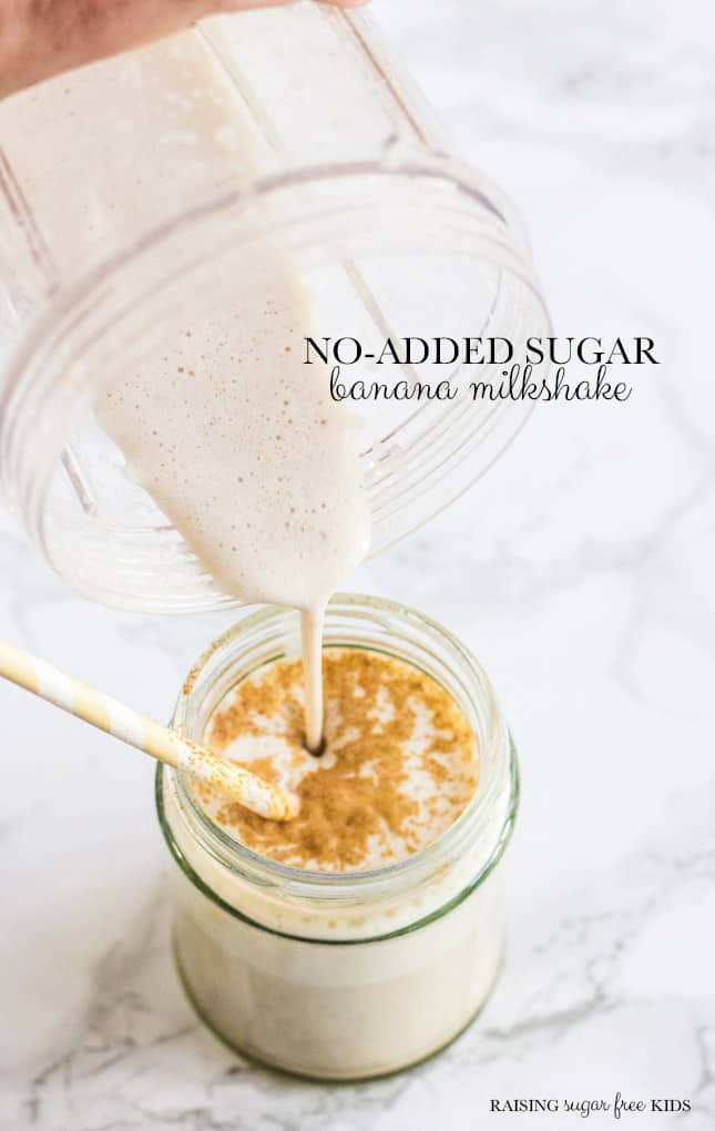 No Added Sugar Banana Milkshake - a super easy, no-added sugar 3-ingredient banana milkshake that is delicious, frothy, creamy and delicious! Easily made vegan and really cheap to make. #glutenfree #sugarfree #vegan 