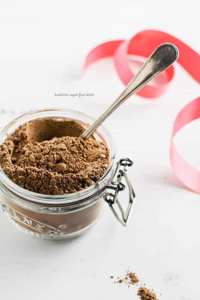 Low Sugar Hot Chocolate Mix (+ Salted Caramel Hot Chocolate) | Raising Sugar Free Kids - a super simple but delicious hot chocolate mix, which takes 30 seconds but makes 12 serves. Vegan, gluten free and super low in sugar, this mix makes a great Christmas gift, or just an easy treat to keep in your house for family and guests over Christmas. #sugarfree #glutenfree #vegan #christmas 